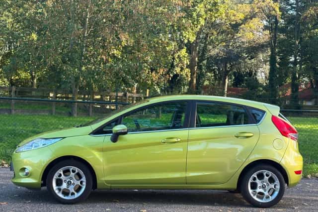 Ford Fiesta (2011) thumbnail 6