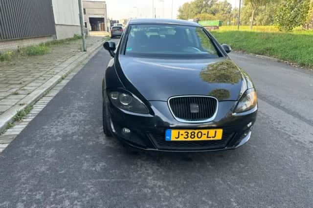SEAT Leon (2012) thumbnail 5