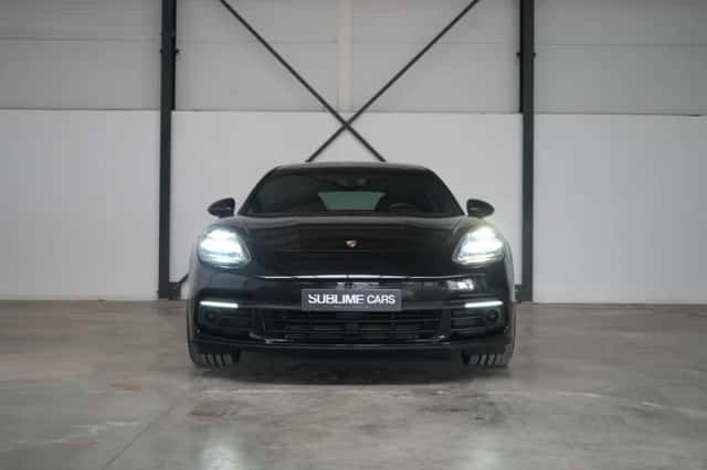 Porsche Panamera (2017) thumbnail 2