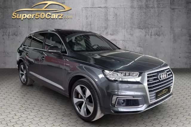 Audi Q7 (2016) thumbnail 4