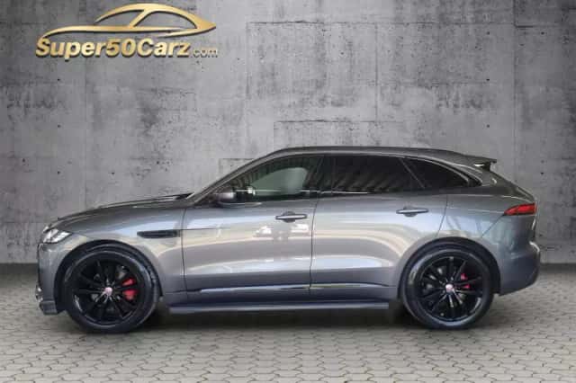Jaguar F-Pace (2018) thumbnail 2
