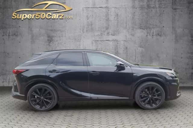 Lexus RX (2023) thumbnail 4