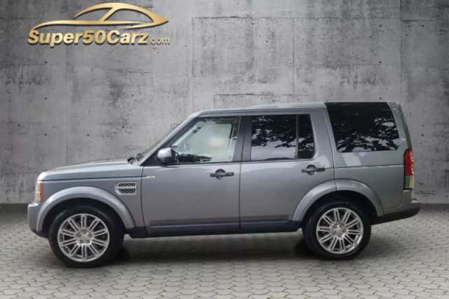 Land Rover Discovery (2013) thumbnail 5