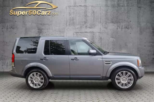 Land Rover Discovery (2013) thumbnail 6