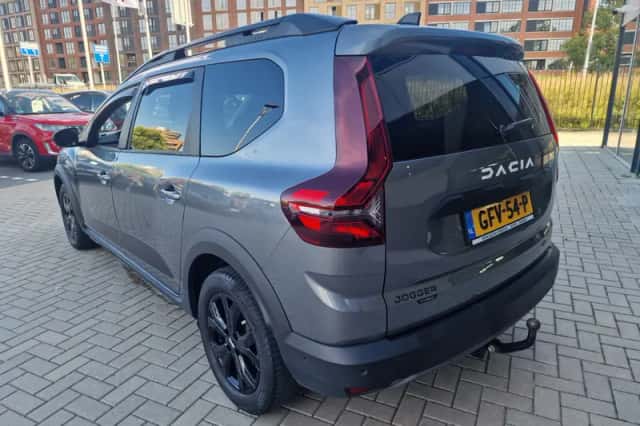 Dacia Jogger (2023) thumbnail 3