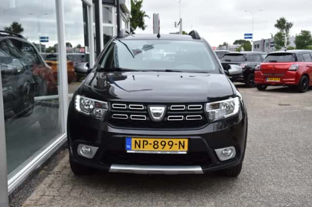 Dacia Sandero (2017) thumbnail 4