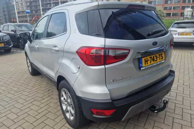 Ford EcoSport (2019) thumbnail 3