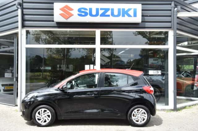 Hyundai i10 (2021) thumbnail 2