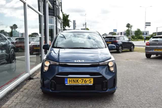 Kia Picanto (2025) thumbnail 4