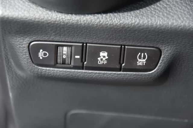 Kia Picanto (2025) thumbnail 6