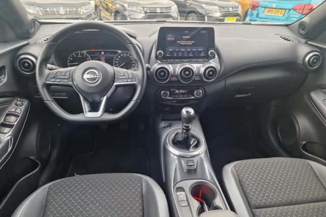 Nissan Juke (2024) thumbnail 6