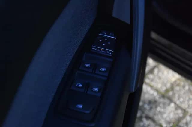 Renault Kangoo (2022) thumbnail 5
