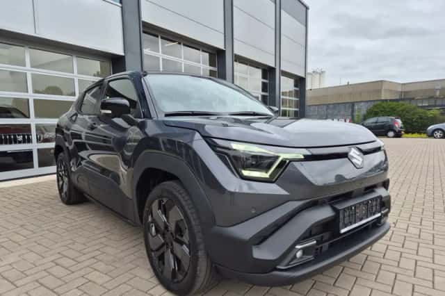 Suzuki e-Vitara (2026) thumbnail 6