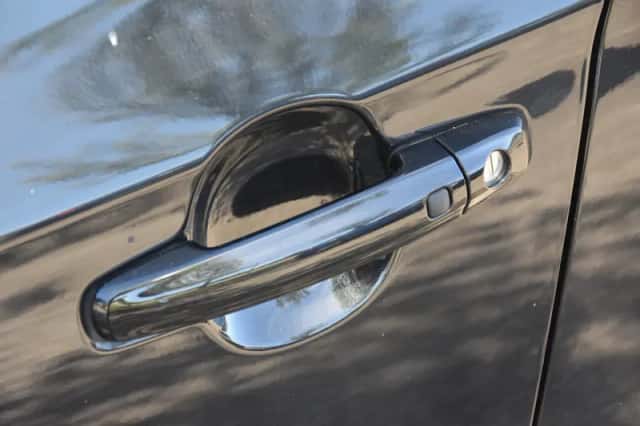 Suzuki S-Cross (2021) thumbnail 5