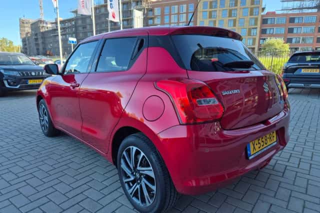 Suzuki Swift (2024) thumbnail 5