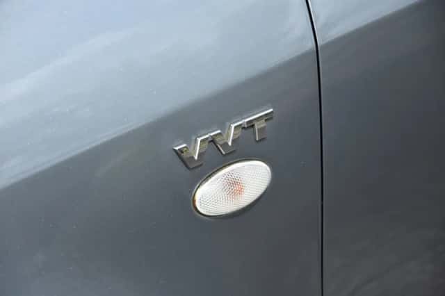 Suzuki Swift (2006) thumbnail 5