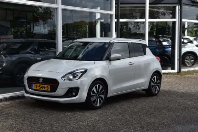 Suzuki Swift (2018) thumbnail 1
