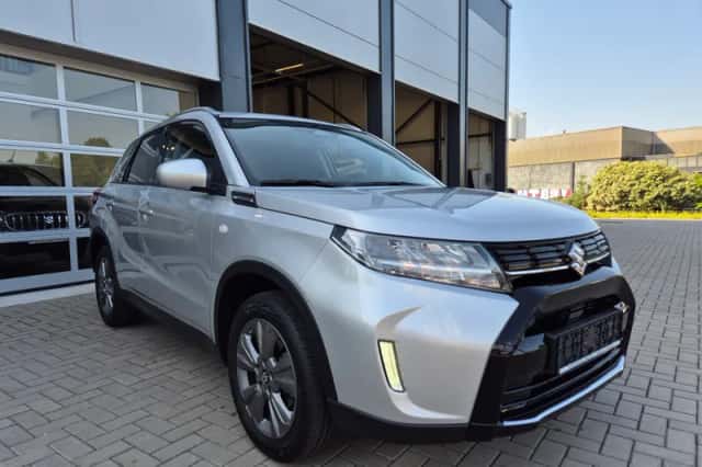 Suzuki Vitara (2025) thumbnail 4