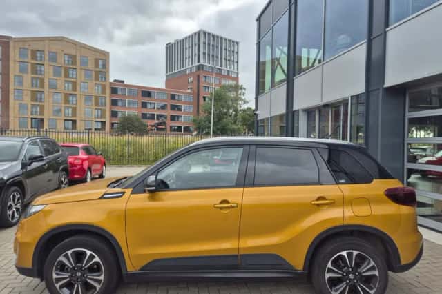 Suzuki Vitara (2023) thumbnail 2