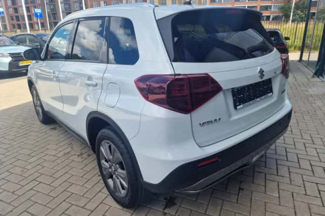 Suzuki Vitara (2025) thumbnail 3