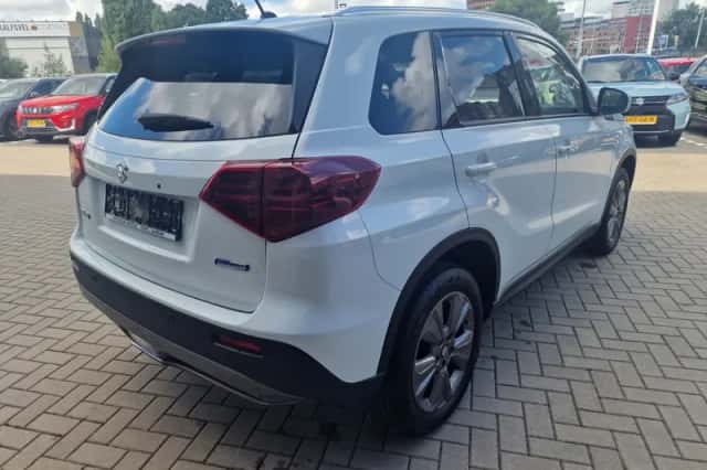 Suzuki Vitara (2025) thumbnail 5