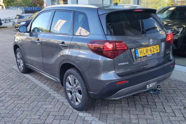 Suzuki Vitara (2025) thumbnail 2