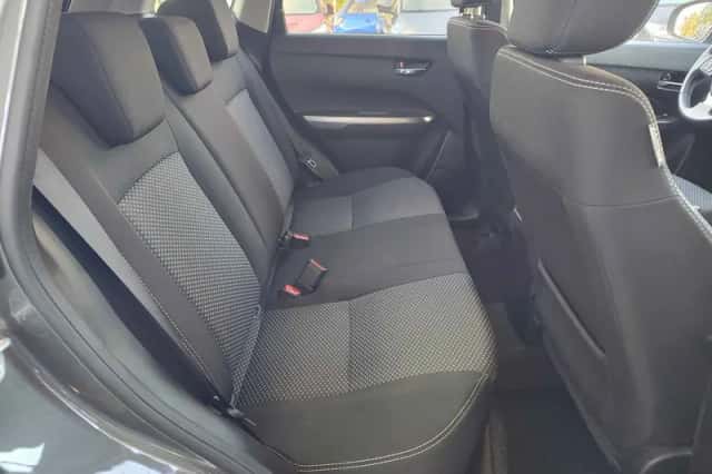 Suzuki Vitara (2025) thumbnail 6