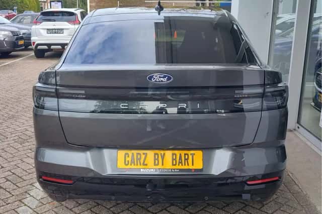 Ford Capri (2025) thumbnail 4