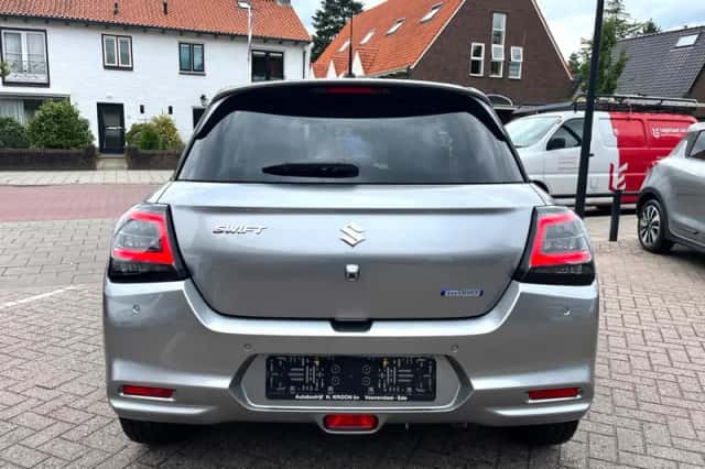 Suzuki Swift (2026) thumbnail 5