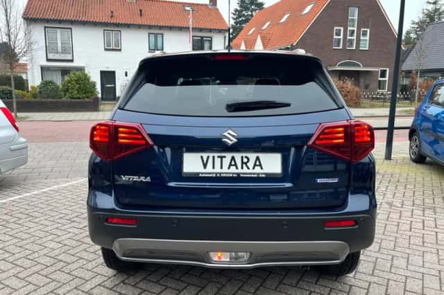 Suzuki Vitara (2026) thumbnail 4