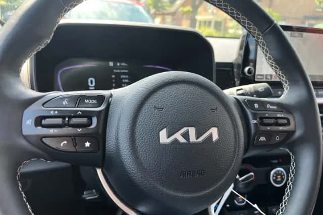 Kia Picanto (2025) thumbnail 5