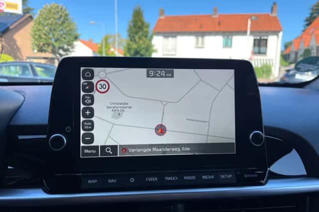 Kia Picanto (2025) thumbnail 2