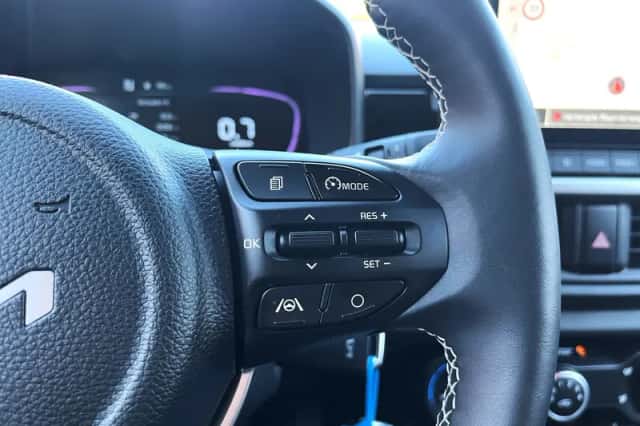 Kia Picanto (2025) thumbnail 5