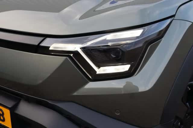 Suzuki e-Vitara (2026) thumbnail 2