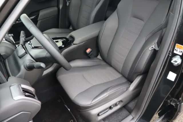 Suzuki e-Vitara (0) thumbnail 5