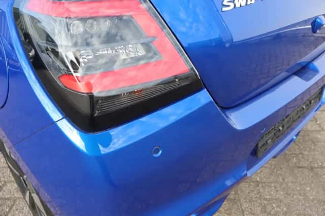 Suzuki Swift (2025) thumbnail 6