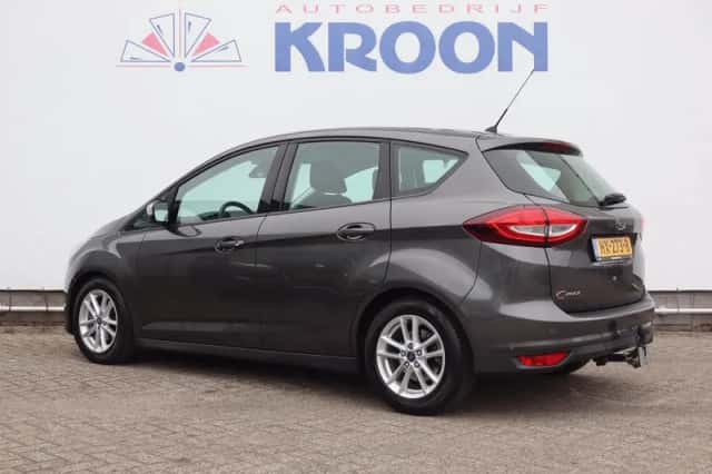 Ford C-Max (2016) thumbnail 3