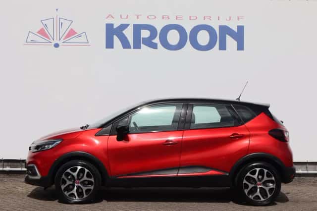Renault Captur (2018) thumbnail 2