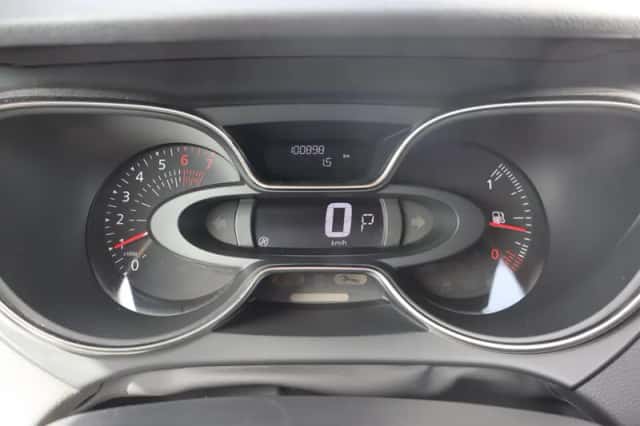 Renault Captur (2018) thumbnail 6