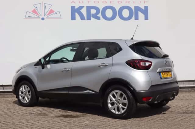Renault Captur (2019) thumbnail 4