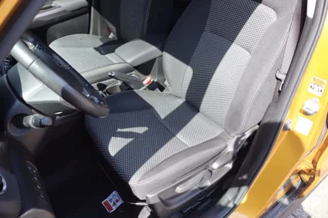 Suzuki Vitara (2023) thumbnail 4