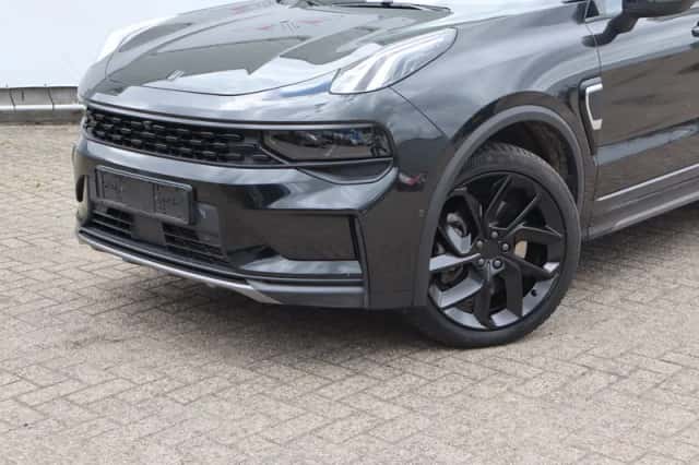 Lynk & Co 01 (2023) thumbnail 5