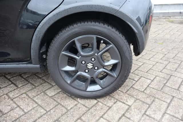 Suzuki Ignis (2021) thumbnail 5