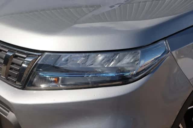 Suzuki Vitara (2022) thumbnail 5