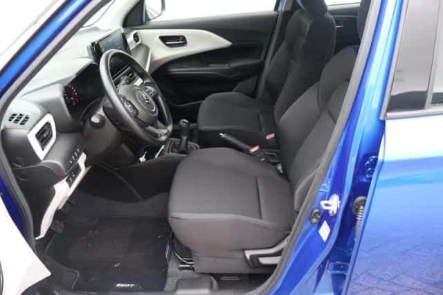 Suzuki Swift (2026) thumbnail 4