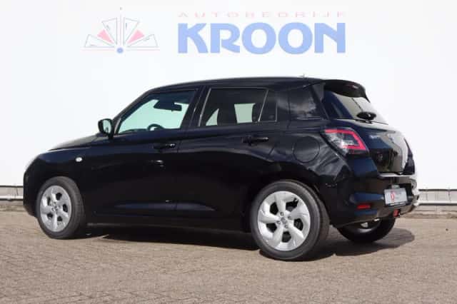 Suzuki Swift (0) thumbnail 3