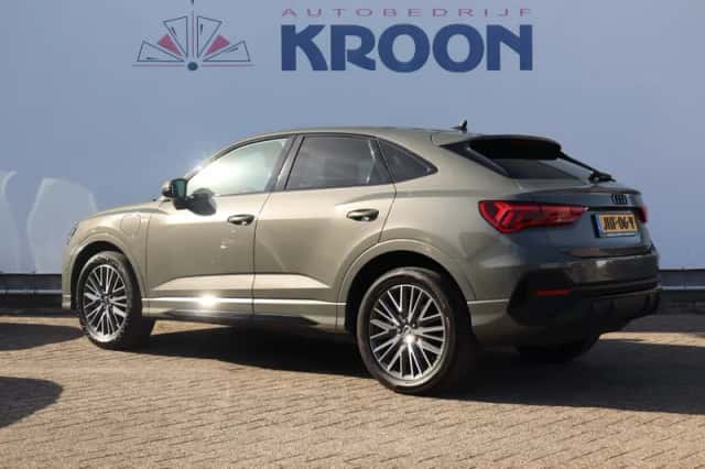 Audi Q3 Sportback (2021) thumbnail 5