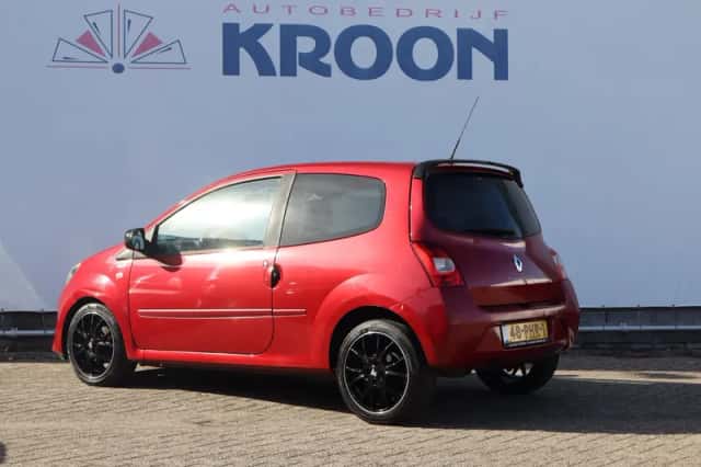 Renault Twingo (2011) thumbnail 3