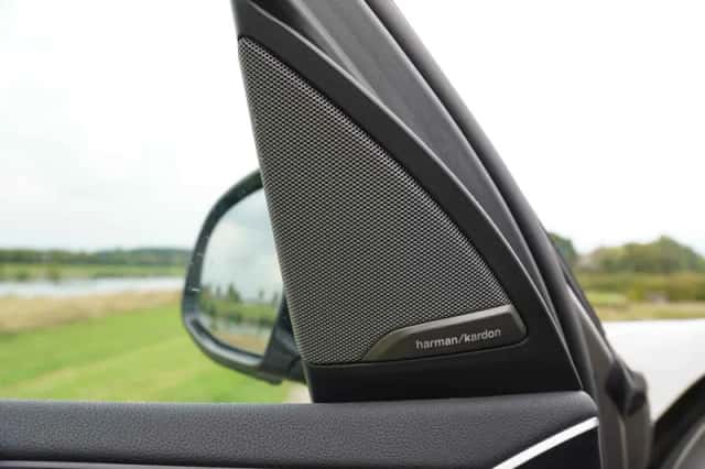 BMW iX3 (2021) thumbnail 6