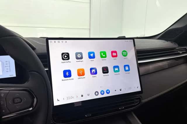 Lynk & Co 01 (2026) thumbnail 6